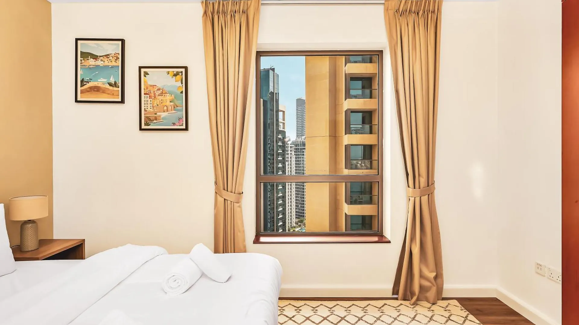 New! Jbr Beachfront With Panoramic Dubai Eye Views