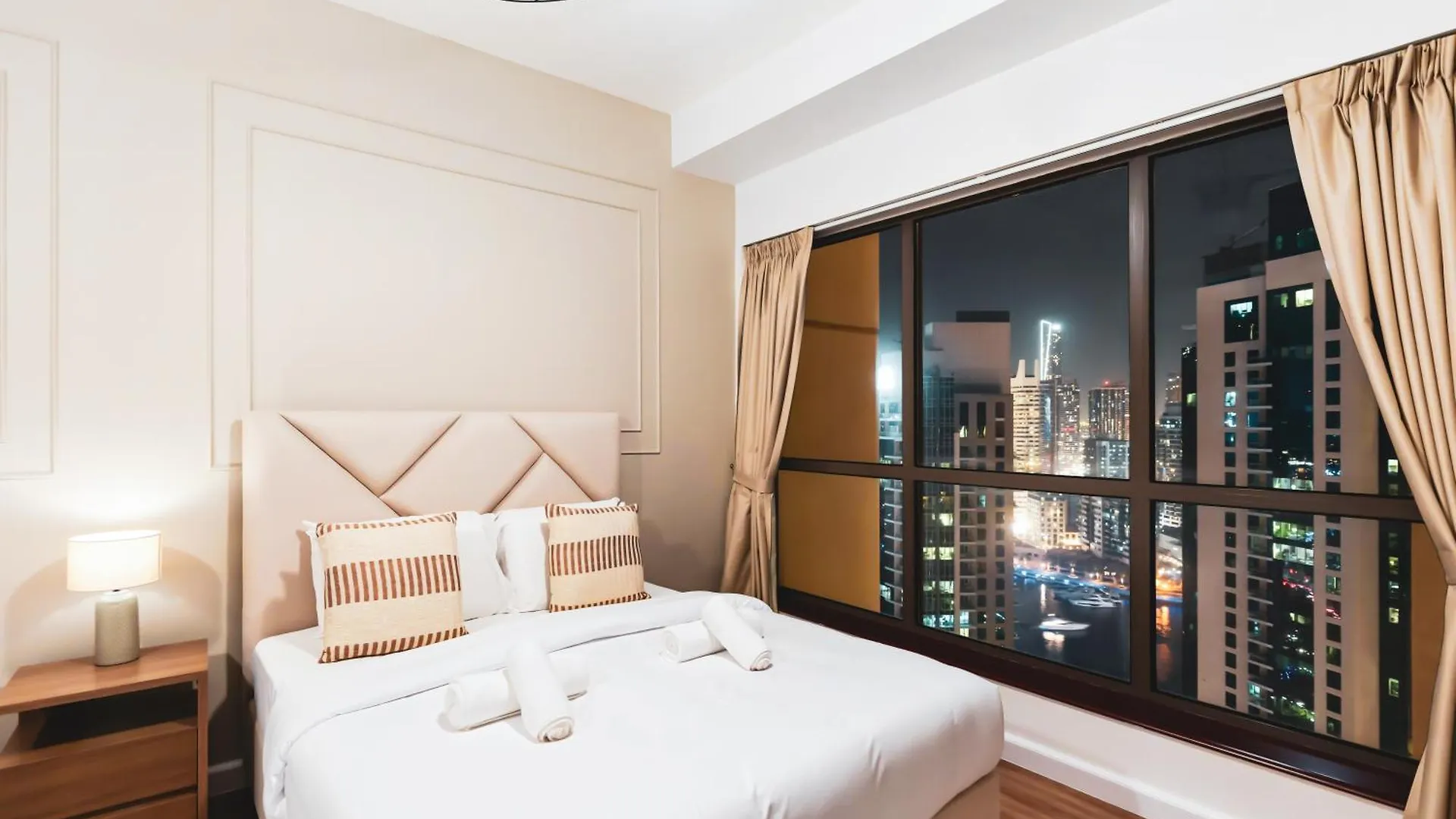 New! Jbr Beachfront With Panoramic Dubai Eye Views 0*,