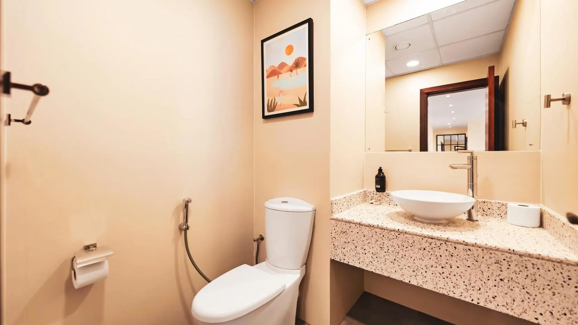 New! Jbr Beachfront With Panoramic Dubai Eye Views Apartment